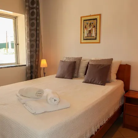 Appartamento Quinta Girassol-5 By Interhome *